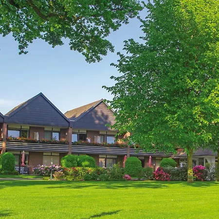 Отель Haake Бад-Цвишенан